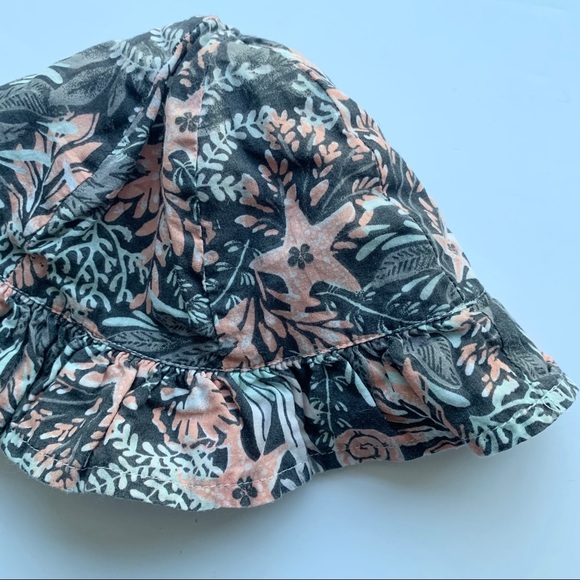 Sun Hat with Beach Print - Picture 6 of 6